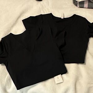 Cropped active shirt